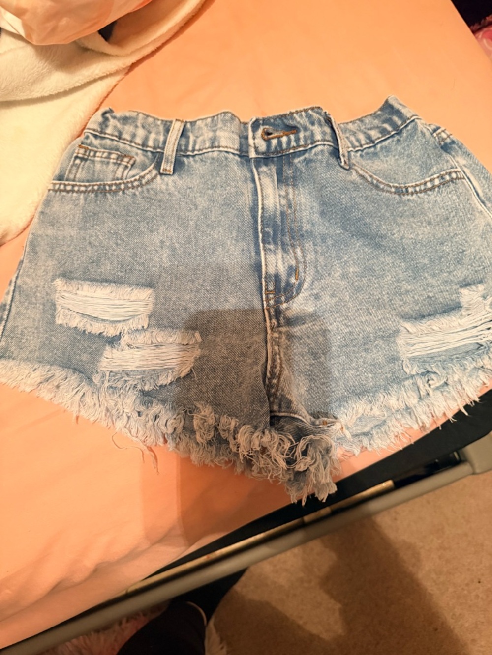 SHEIN Light Blue Distressed Denim Kids' Shorts